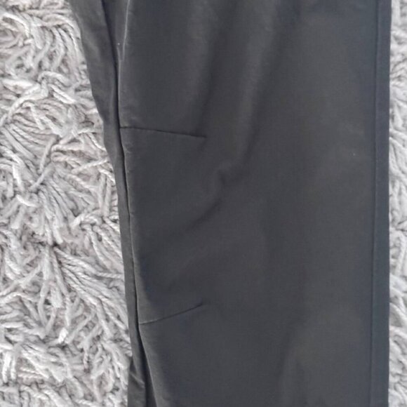 CAT&JACK Boy’s Double-Layered Water-Resistant Pants – Size 8 - Picture 5 of 7